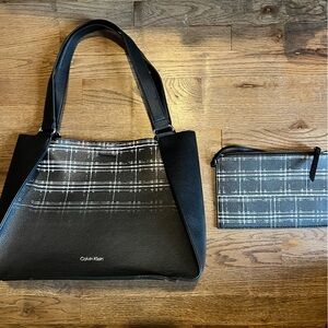 Calvin Klein Shoulder Bag Black Plaid Magnetic Closure